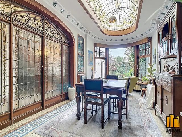 Château vente à Brussel, Bruxelles