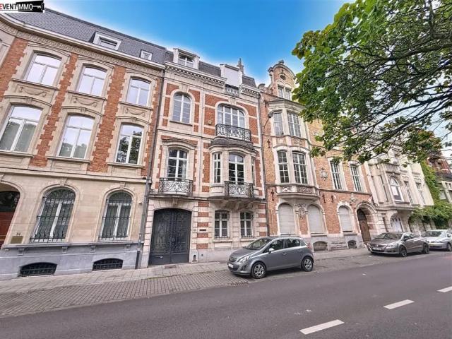 Château vente à Schaarbeek, Bruxelles