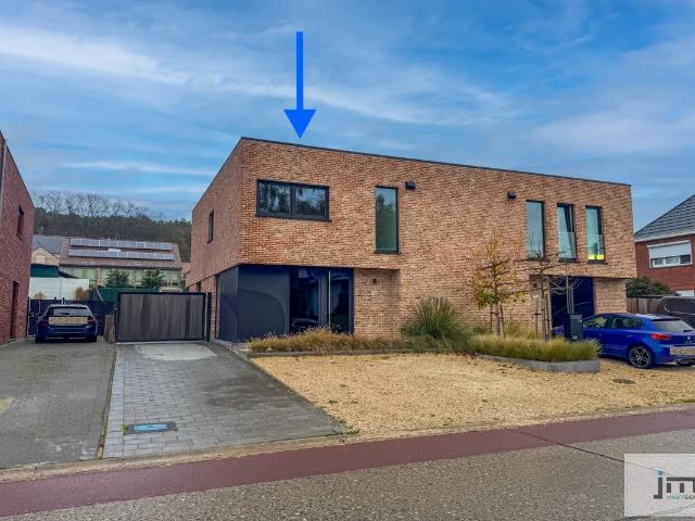 Maison vente à Beringen, Limburg