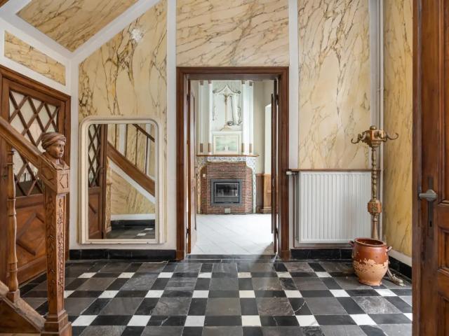 Maison vente à Lo, Limburg