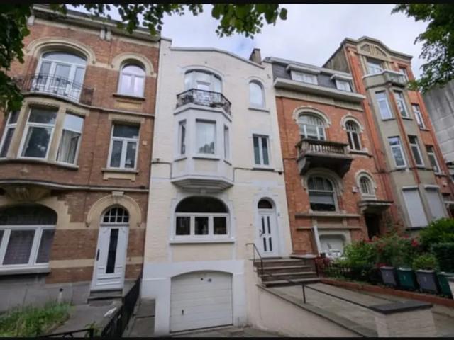 Maison vente à Brussel, Bruxelles