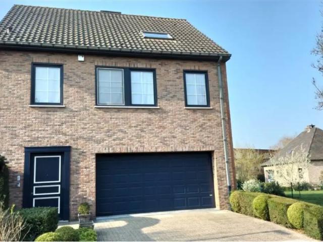 Maison vente à Halle, Brabant