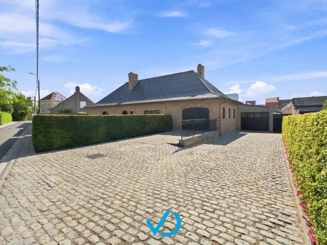 Maison vente à Ieper, West-Vlaanderen