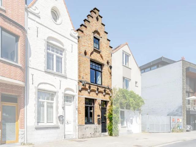Maison vente à Courtrai, West-Vlaanderen