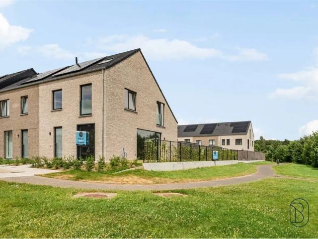 Maison vente à Courtrai, West-Vlaanderen