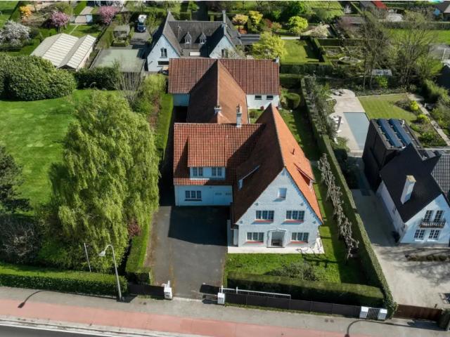Maison vente à Courtrai, West-Vlaanderen