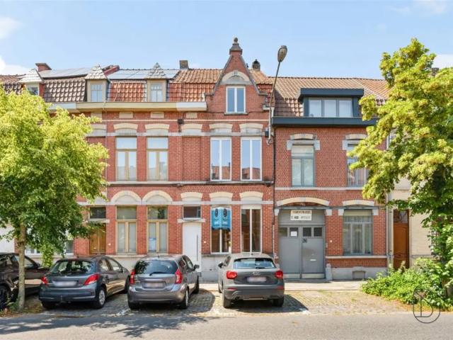 Maison vente à Courtrai, West-Vlaanderen