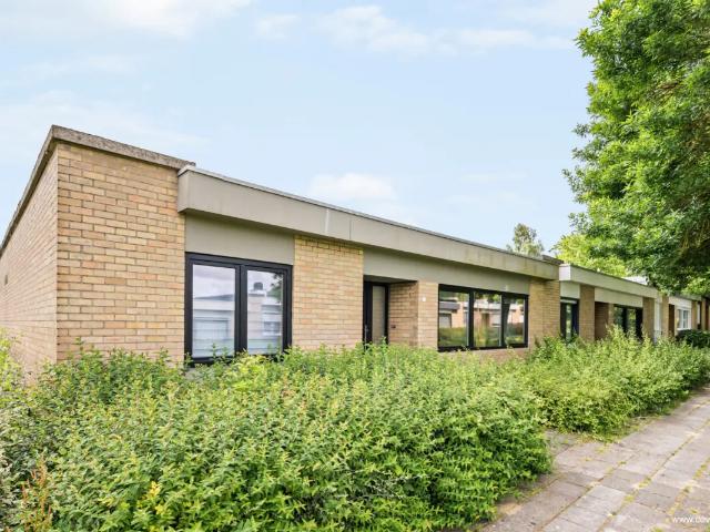 Maison vente à Courtrai, West-Vlaanderen