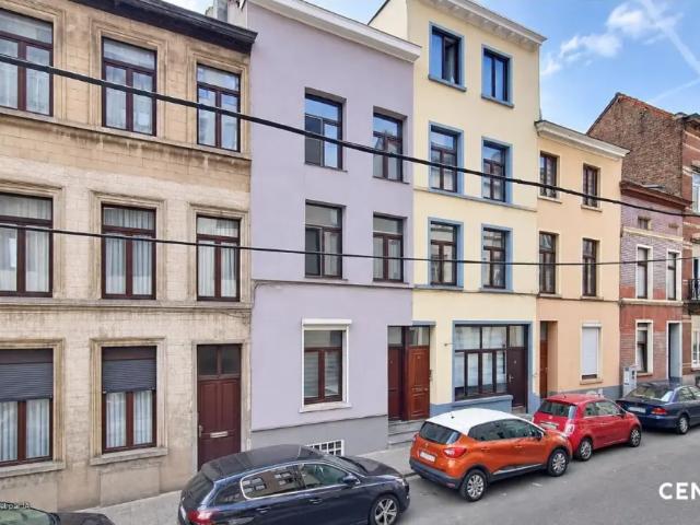 Maison vente à Petite Anatolie - Klein-Anatolië, Schaerbeek - Schaarbeek