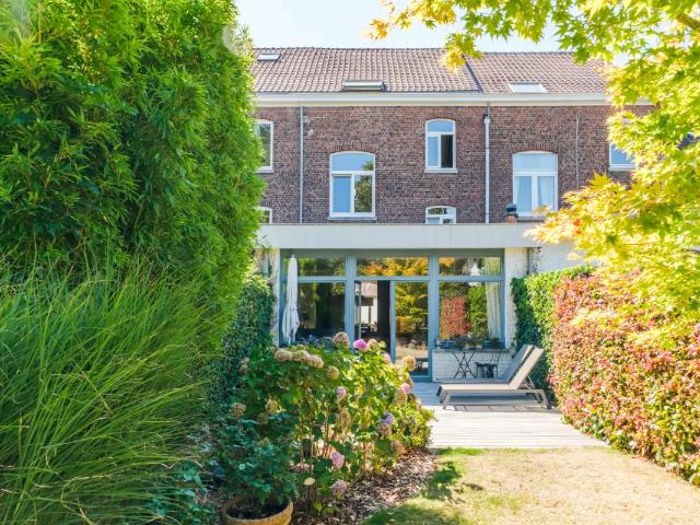 Maison vente à Uccle, Bruxelles