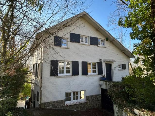 Maison vente à Uccle, Bruxelles