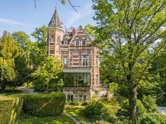 Maison vente à Uccle, Bruxelles
