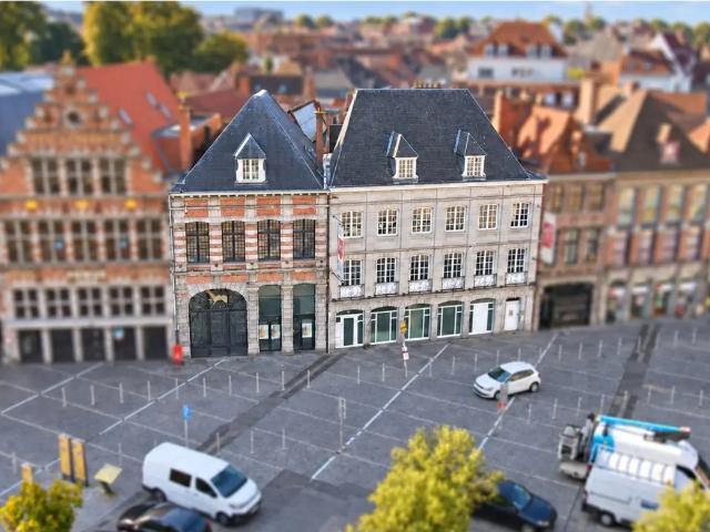Bureau vente à Centre historique, Tournai