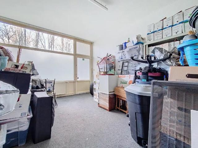 Bureau vente à Sint-jans-molenbeek, Bruxelles