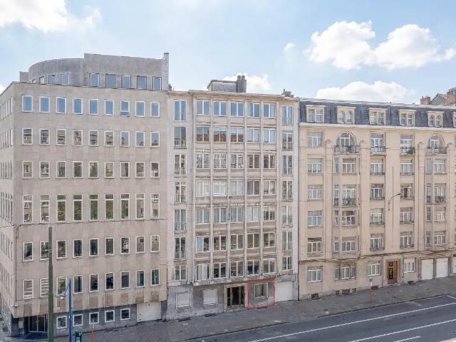 Bureau vente à Sint-pieters-woluwe, Bruxelles