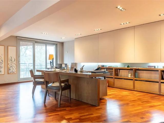 Bureau vente à Uccle, Bruxelles