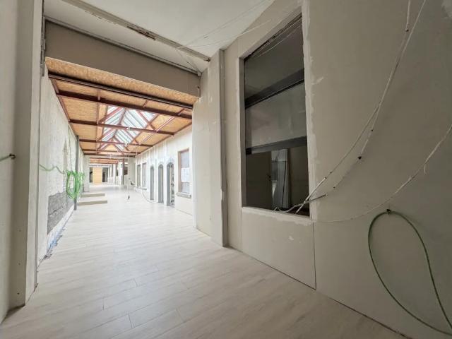 Bureau vente à Uccle, Bruxelles