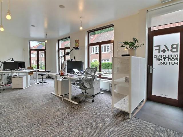 Bureau vente à Watermaal-bosvoorde, Bruxelles