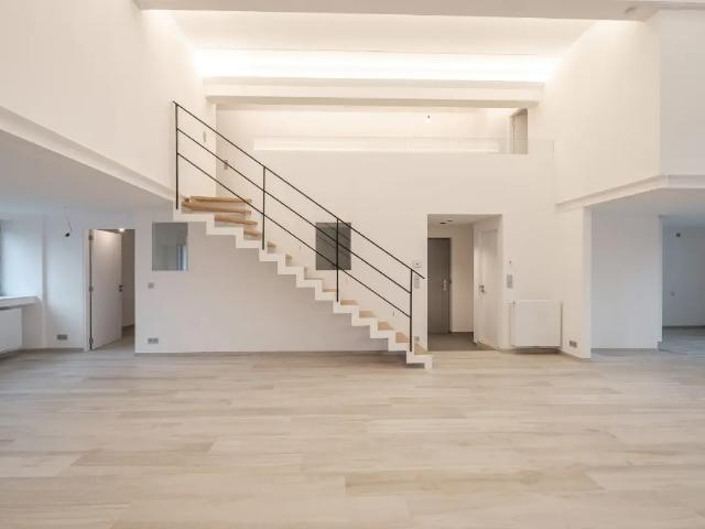 Loft vente à Vorst, Bruxelles