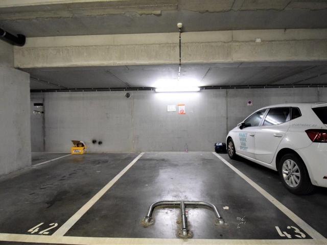 Garage vente à Desteldonk, Oost-Vlaanderen