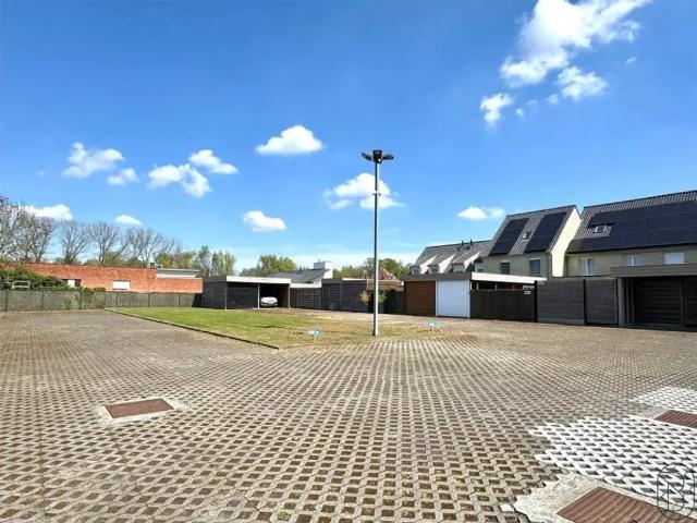 Garage vente à Ingelmunster, West-Vlaanderen