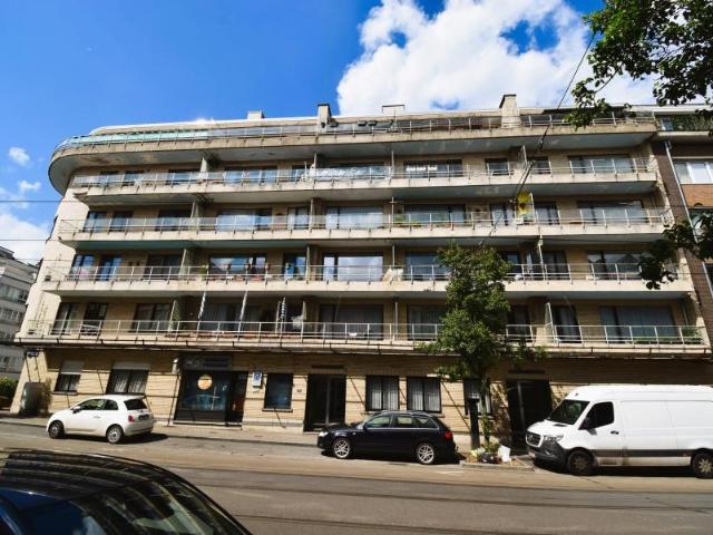 Garage vente à Sint-jans-molenbeek, Bruxelles