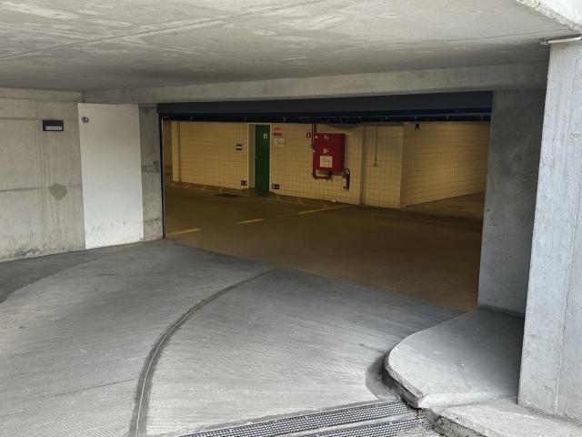 Garage vente à Sint-pieters-woluwe, Bruxelles