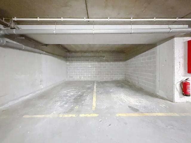 Garage vente à Uccle, Bruxelles