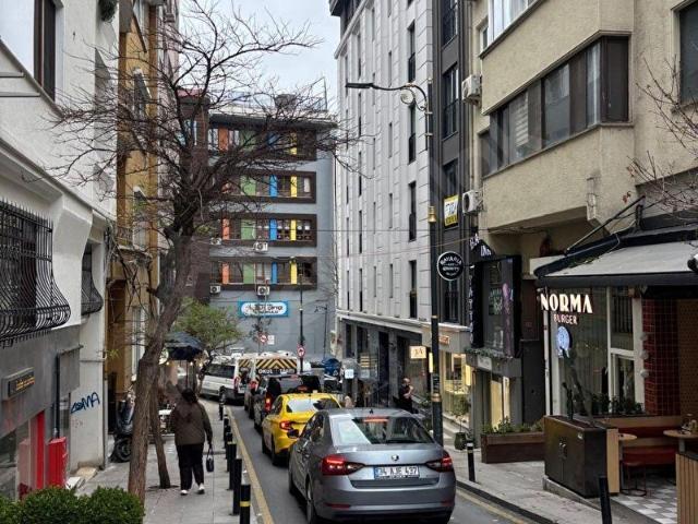 Şişli, İstanbul içerisinde satılık Dükkan