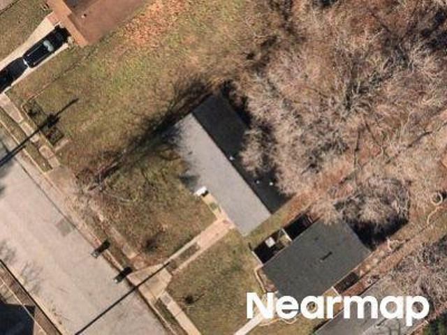 House for sale in Hampton