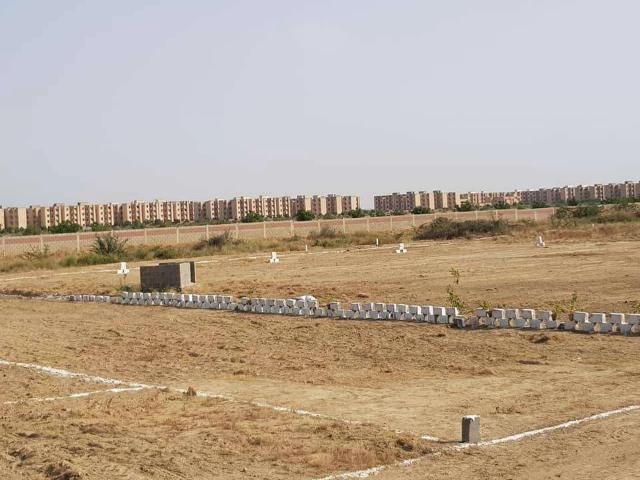 Land for sale in شريف آباد, کراچی ڈویژن
