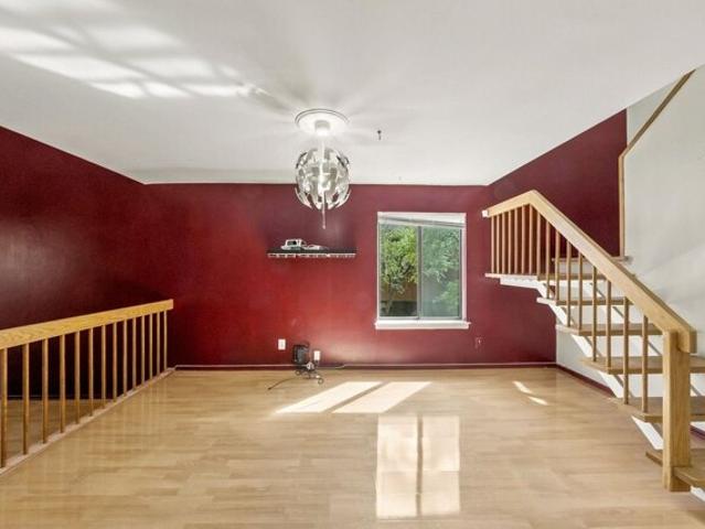 Condo for sale in Harmon Cove, Secaucus