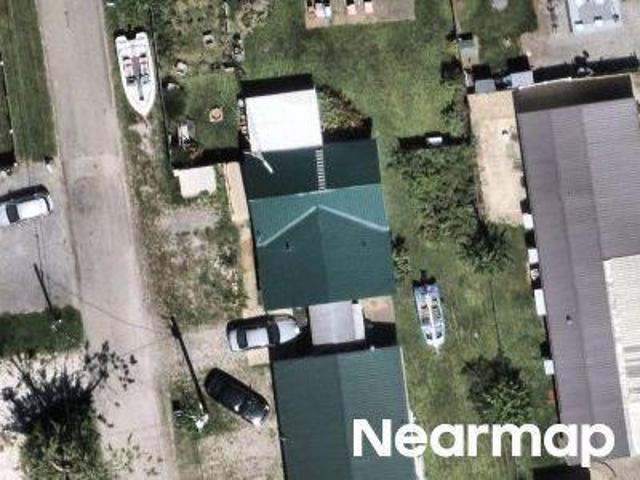 House for sale in Island View, Lakeview