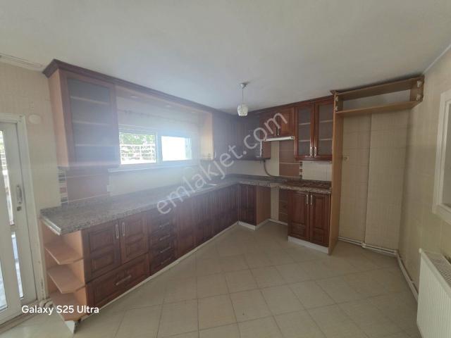 Urla, İzmir içerisinde kiralık mülk