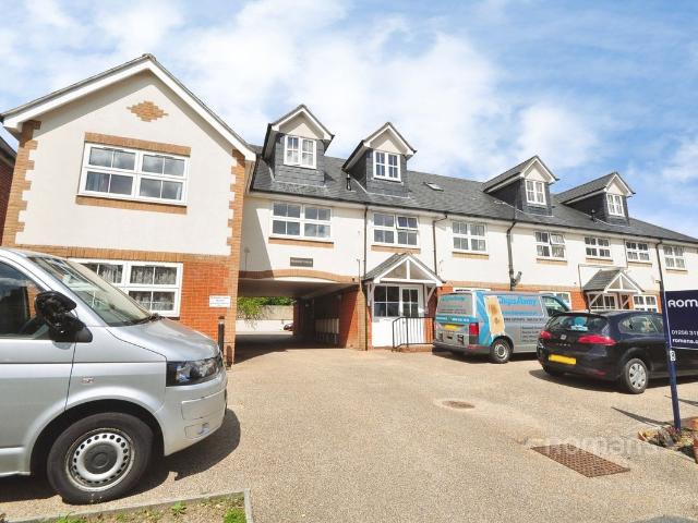 Apartment for rent in South View, Basingstoke and Deane