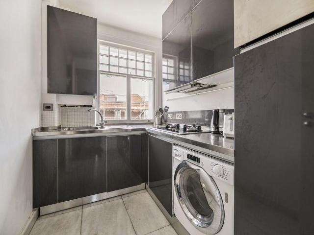 House for rent in Chelsea, Greater London