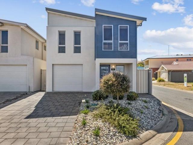 Townhouse for sale in Normanville, South Australia