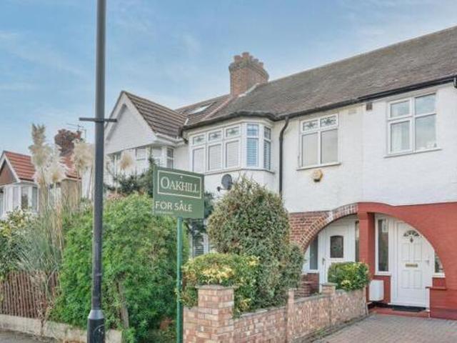 House for sale in Isleworth, Greater London