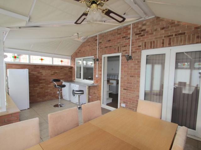 Room for rent in Southfields, Northampton