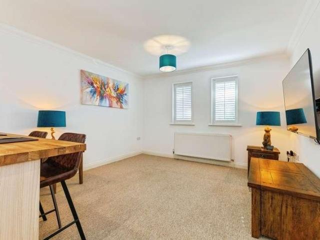 Apartment for rent in London Borough of Sutton, Greater London