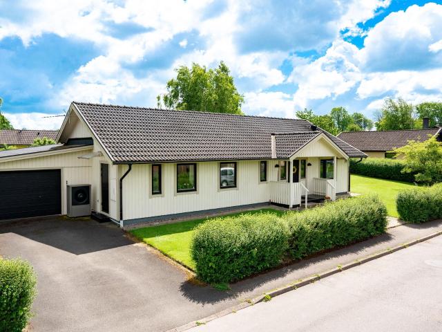 Villa till salu i Falköping, Västra Götaland