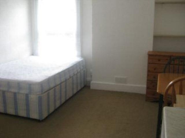 Studio for rent in London Borough of Brent, Greater London