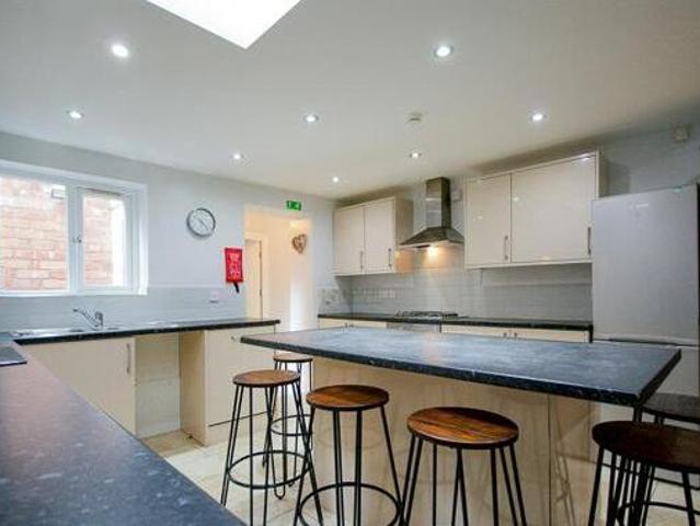 House for sale in Stirchley, West Midlands