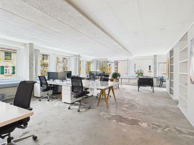 Büro mieten in Einigen, Zürich