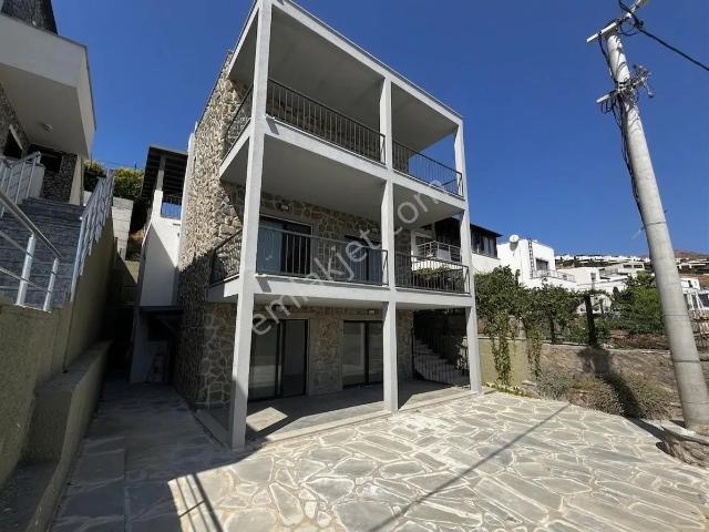 Akyarlar Mahallesi, Bodrum içerisinde satılık mülk