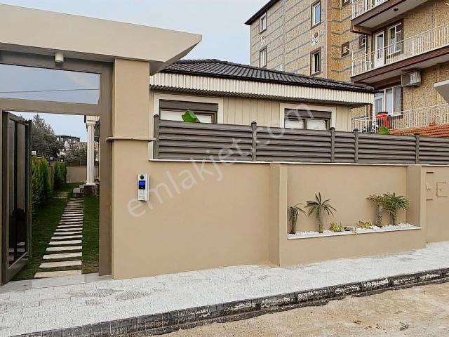Bahçeyaka Mah., Döşemealtı içerisinde satılık Villa