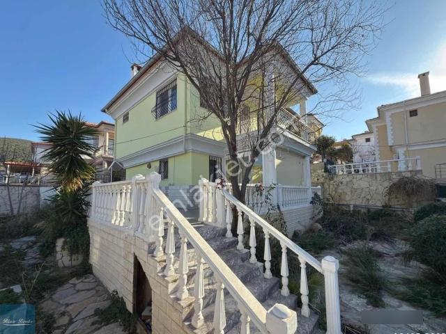 Kuşadasi, Aydin içerisinde satılık Villa