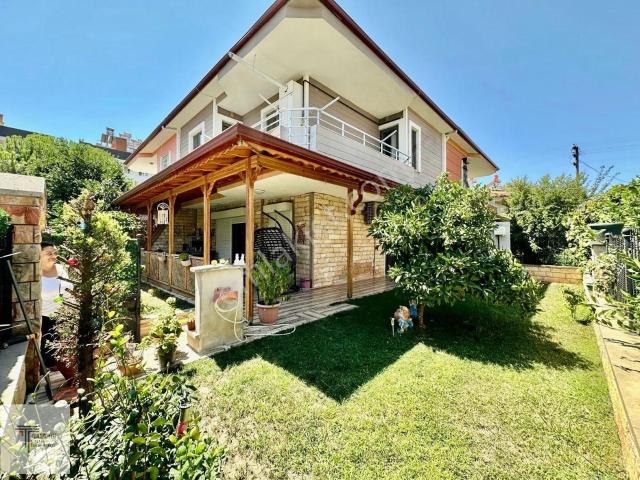 Edremit, Balikesir içerisinde satılık Villa