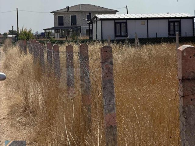 Demirler Mahallesi, Saray içerisinde satılık Arsa