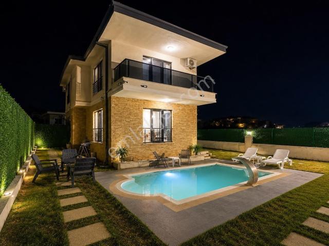 Barbaros Mahallesi, Süleymanpaşa içerisinde satılık Villa